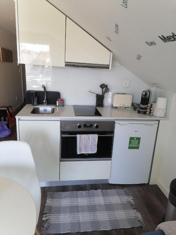 Porta 10 - Perfect For 2 With Small Terrace Aveiro Exterior photo
